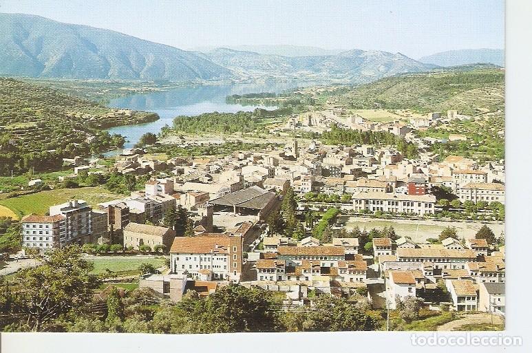 Cartoline: Postal 048189 : La Pobla de Segur (Lleida). Vista panoramica y Pantano de San Antonio - Varios