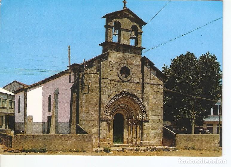 Cartes Postales: Postal 048228 : Mellid (La Coru&ntilde;a). Capilla de San Pedro y San Roque. Puerta romanica - Varios