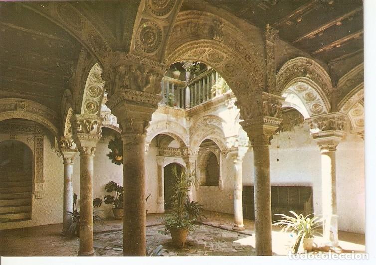 Postkarten: Postal 048561 : Osuna. Patio del Sepulcro Ducal (A&ntilde;o 1545) - Varios