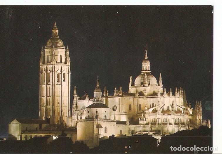 Cartes Postales: Postal 049489 : Segovia. Catedral iluminada - Varios
