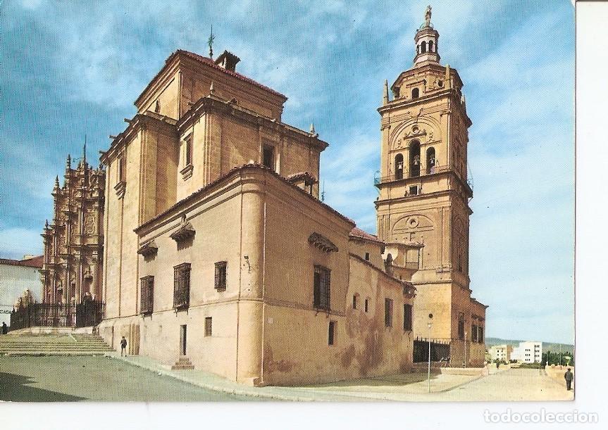 Postcards: Postal 025696 : Catedrales de Espa&ntilde;a. De Guadix (Granada) - Varios