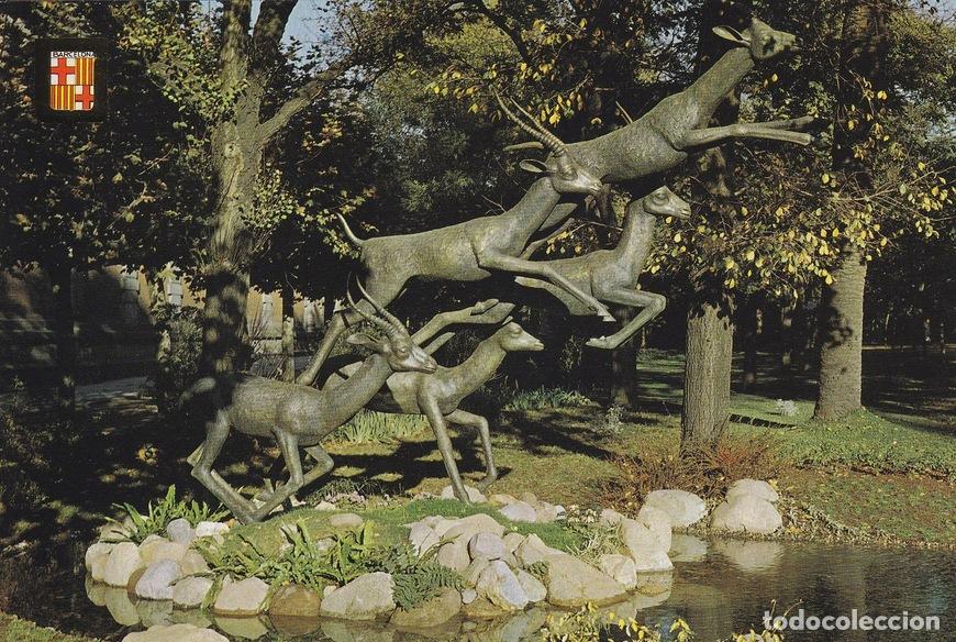 Postkarten: Postal 60048: Parq. de la Ciudadela. Monumento a W. Disney (Barcelona) - Varios