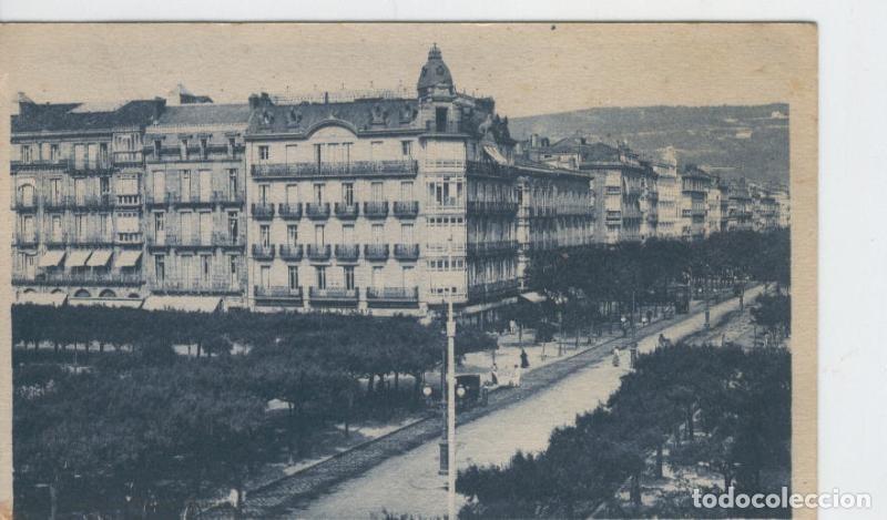 Postales: Postal B/N 0319 : San Sebastian: Plaza de Cervantes y Avenida - Varios