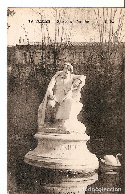 Postcards: Postal 029844 : Nimes - Statue de Daudet - Varios
