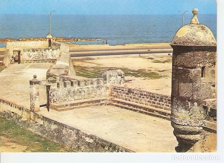 Postkarten: Postal 048852 : Cartagena - Colombia. Fuente de La Teneza - Varios
