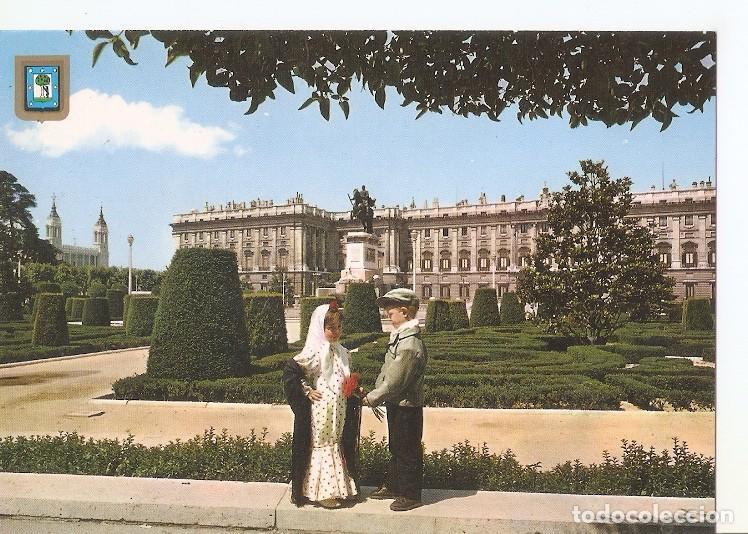 Postais: Postal 048580 : Madrid. Palacio Real y pareja tipica - Varios