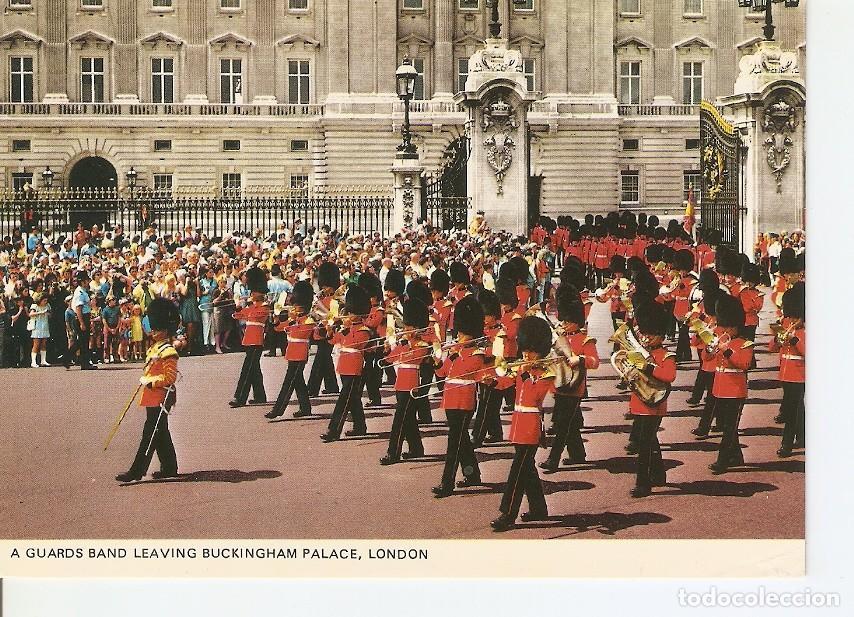 Postkarten: Postal 031828 : A Guards Band Leaving Buckingham Palace London - Varios