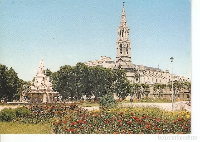 Postkarten: Postal 030943 : Nimes (Gard) La Rome Antique. LEsplanade et la Fontaine Pradier - Varios