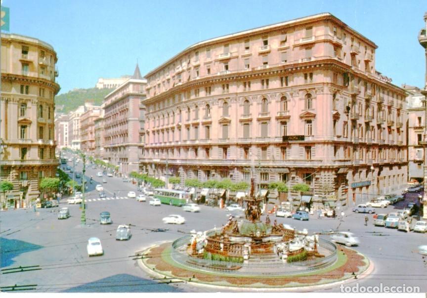 Postales: Postal 016689: NAPOLI - Piazza della Borsa - Varios