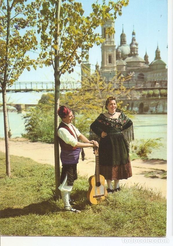 Postkarten: Postal 034891 : Zaragoza. Pareja tipica aragonesa a orillas del rio Ebro - Varios