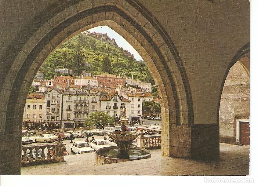 Cartoline: Postal 029679 : Sintra Portugal. Vista atraves das arcadas do Palacio - Varios