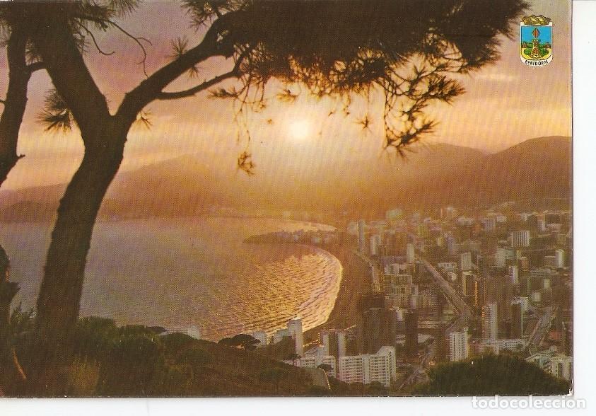 Postkarten: Postal 042906 : Benidorm. Puesta de Sol - Varios