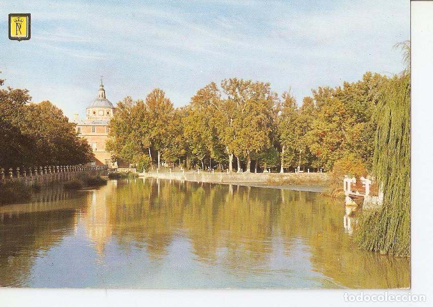 Cartoline: Postal 040042 : Aranjuez. Rio Tajo y Palacio Real - Varios