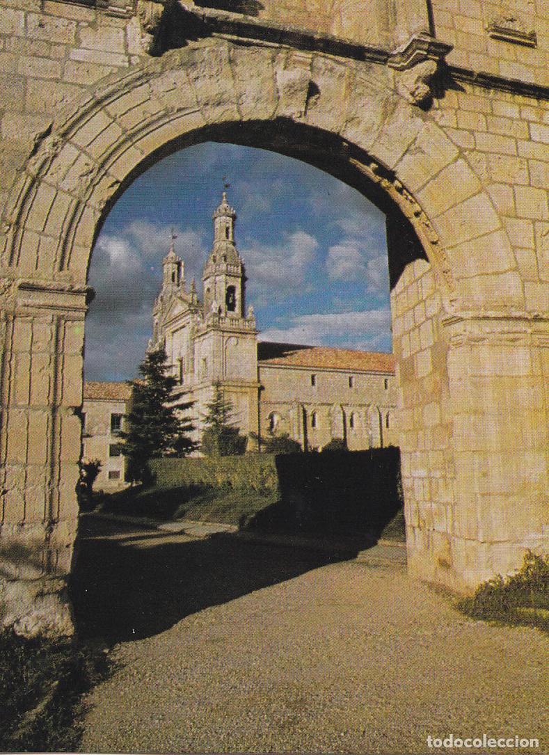 Cartes Postales: Postal 61844 : Monasterio de la Santa Espina (Valladolid). Arco de entrada y fachada de la oglesia -