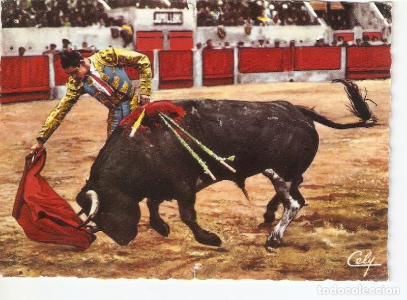 Postales: Postal 026545 : Muletazo por bajo: Derechazo. Torero: Jumillano - Varios