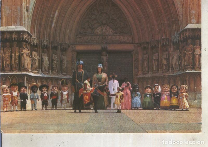 Postales: Postal 013104: Comparsa de Gigantes y Cabezudos delante de la catedral de Tarragona - Varios