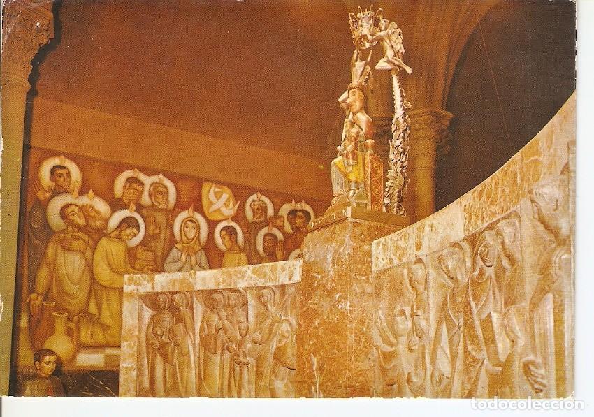 Postales: Postal 037404 : Nuria. La Imagen en su Altar - Varios