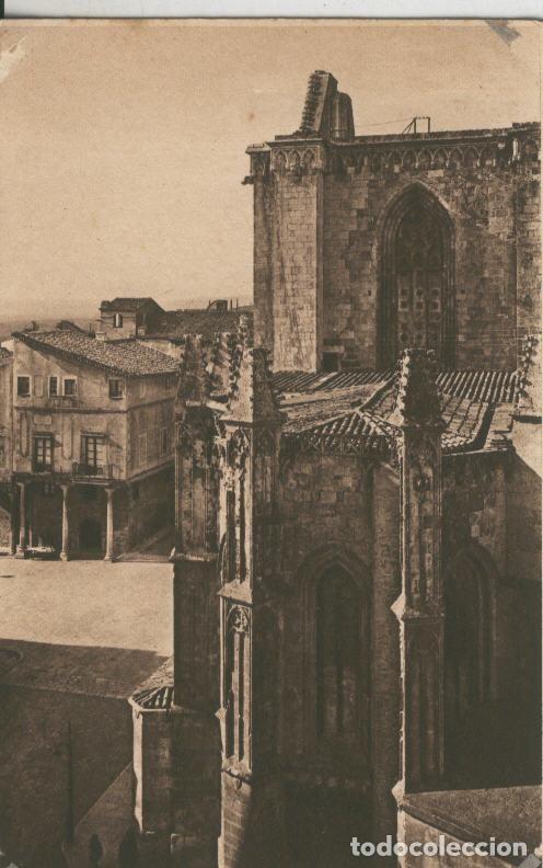 Cartoline: Postal 010181: Tarragona: aspecto parcial de la catedral y palacio de la camareria - Varios