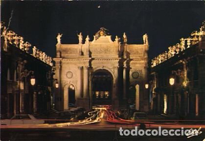 Postales: POSTAL 56522: Nancy (Meurthe et Moselle) La rue Here et l arc de triomph - Varios