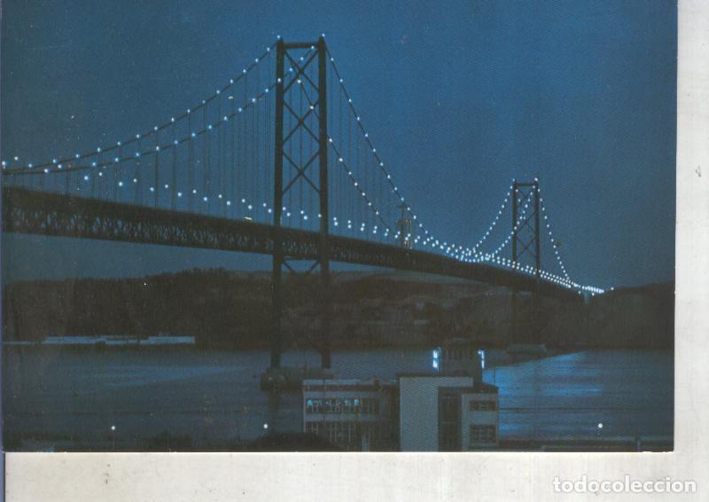 Postkarten: Postal 014110: Vista nocturna del puente sobre el Tajo en Lisboa, Portugal - Varios