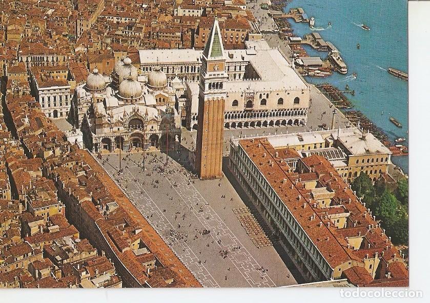 Cartoline: Postal 043695 : Venezia. View from the air on St. Mark Square - Varios