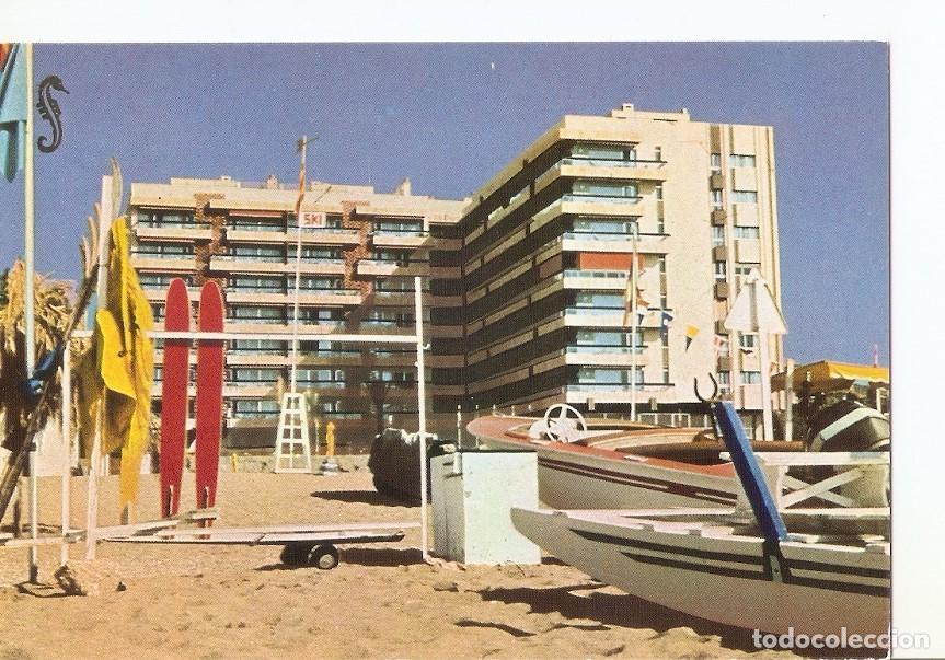 Postales: Postal 030338 : El Remo - Torremolinos. Un edificio Sofico - Varios - Foto 1