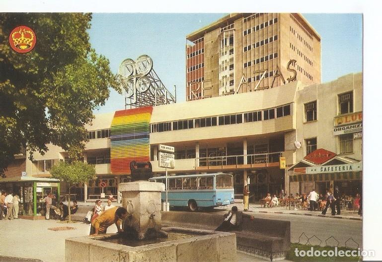 Cartoline: Postal 048136 : Torremolinos (Malaga). Plaza de la Costa del Sol - Varios