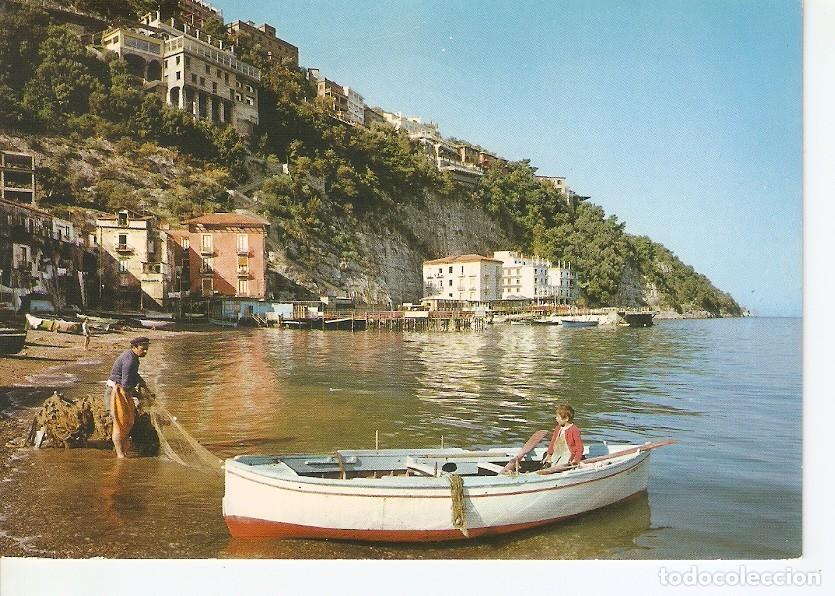 Postkarten: Postal 033076 : Sorrento. Pointe Scutari et le typique fiacre - Varios