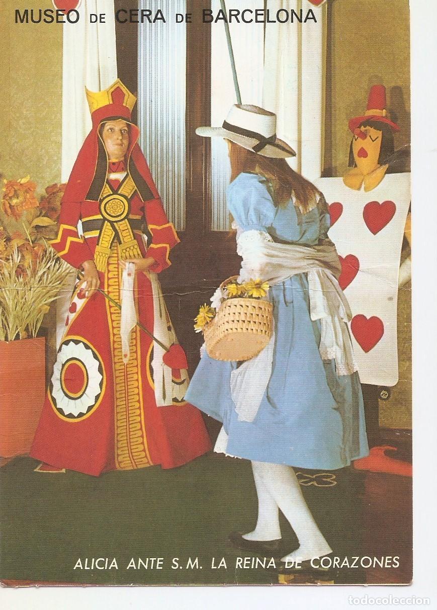 Postcards: Postal 037891 : Museo de Cera de Barcelona. Alicia ante S.M. la Reina de Corazones - Varios