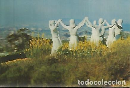 Cartoline: POSTAL A0251: Monumento a la sardana. Barcelona - Varios