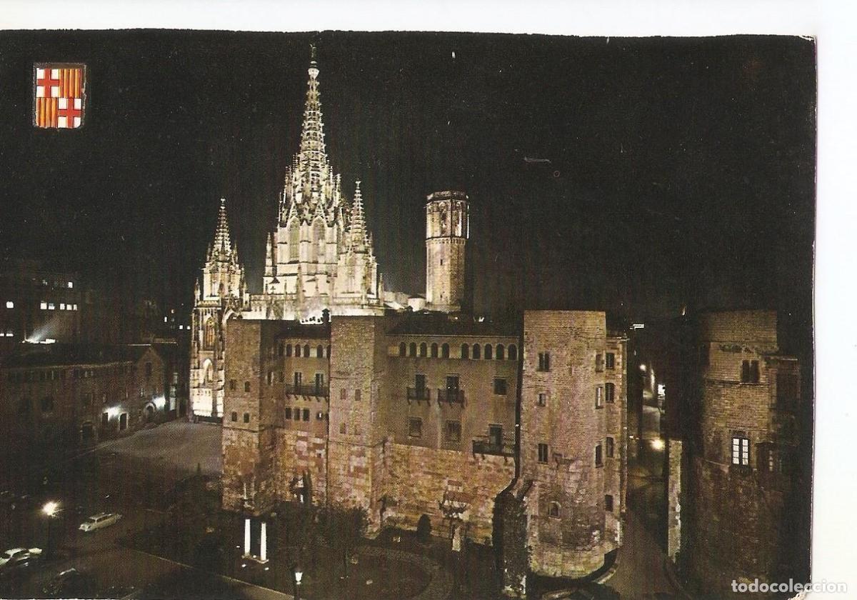 Cartes Postales: Postal 037757 : Barcelona. La Catedral y Barrio Gotico. Norcturna - Varios