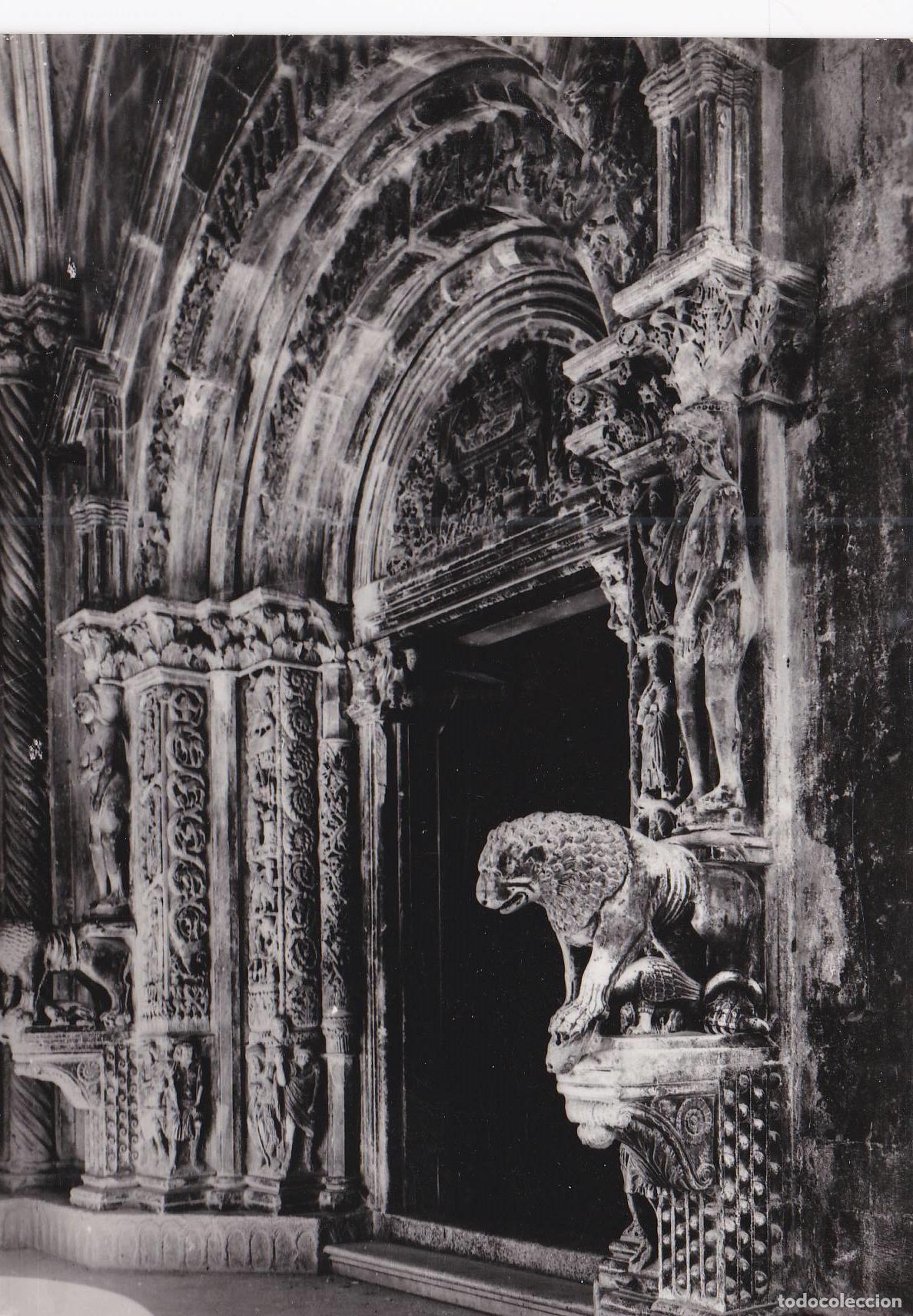 Postkarten: POSTAL 18684: TROGIR: PORTAL - Varios