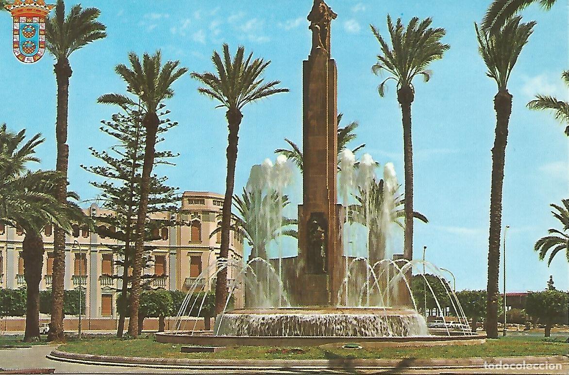 Postkarten: Postal 51382: MELILLA - Plaza de Espa&ntilde;a - Varios