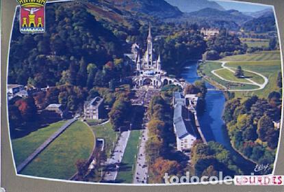 Postais: POSTAL 57581: Lourdes Vue aerienne sur la Basilique - Varios