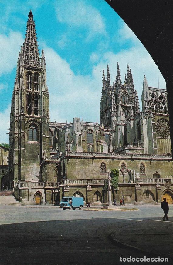 Postcards: POSTAL B6087: BURGOS: LA CATEDRAL DESDE EL ARCO DE STA MARIA - Varios