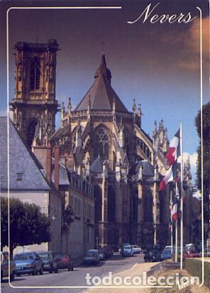 Postkarten: POSTAL 57731: Nevers La Cathedrale - Varios
