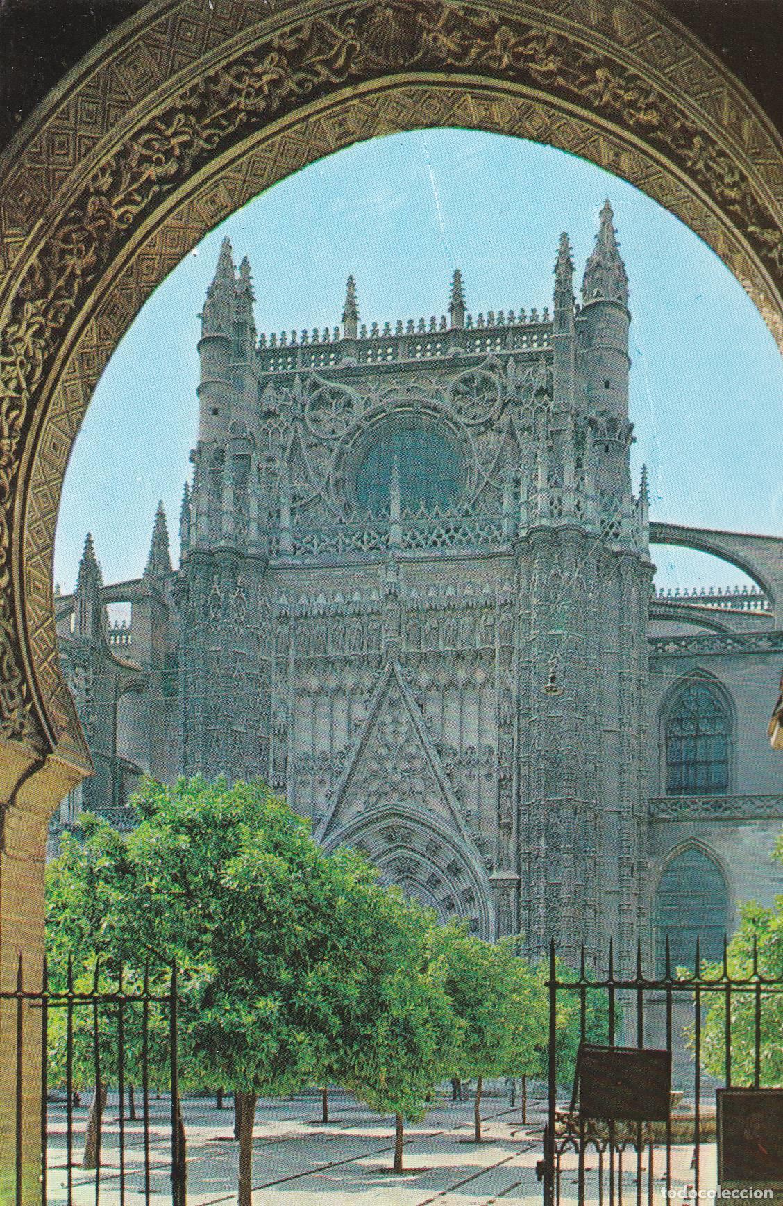 Cartoline: POSTAL B7039: SEVILLA: CATEDRAL - Varios