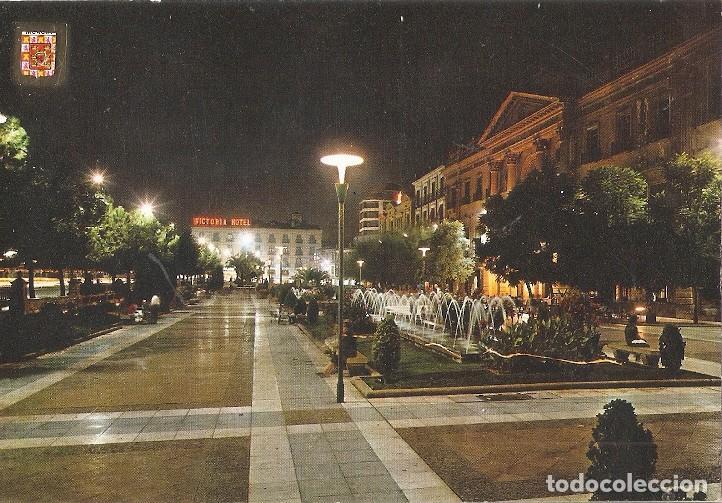 Postkarten: Postal 048905 : Murcia. Glorieta de Espa&ntilde;a. Vista nocturna - Varios