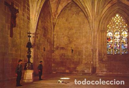 Postcards: POSTAL 57267: Batalha (Portugal) Monasteiro � Sala do Capitulo - Varios