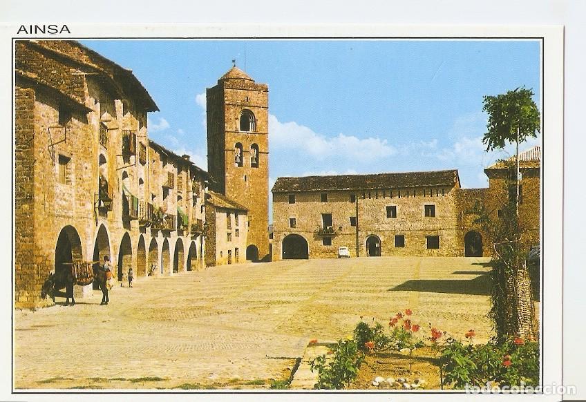 Cartes Postales: Postal 043295 : Ainsa. Pirineo Aragones. Plaza de Espa&ntilde;a (Monumento Nacional). Iglesia romanica de S