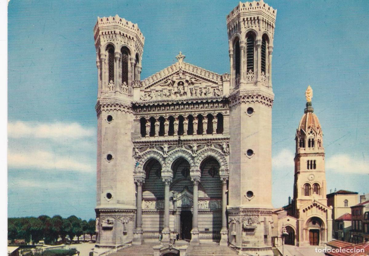 Postkarten: POSTAL B6416: LYON: BASILICA - Varios