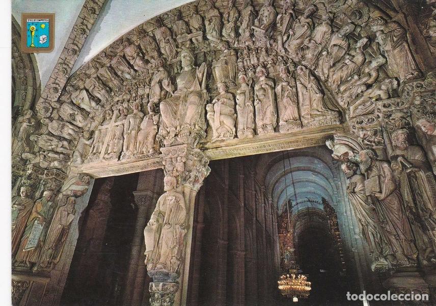 Postcards: POSTAL B6879: SANTIAGO DE COMPOSTELA: PORTICO DE LA GLORIA - Varios