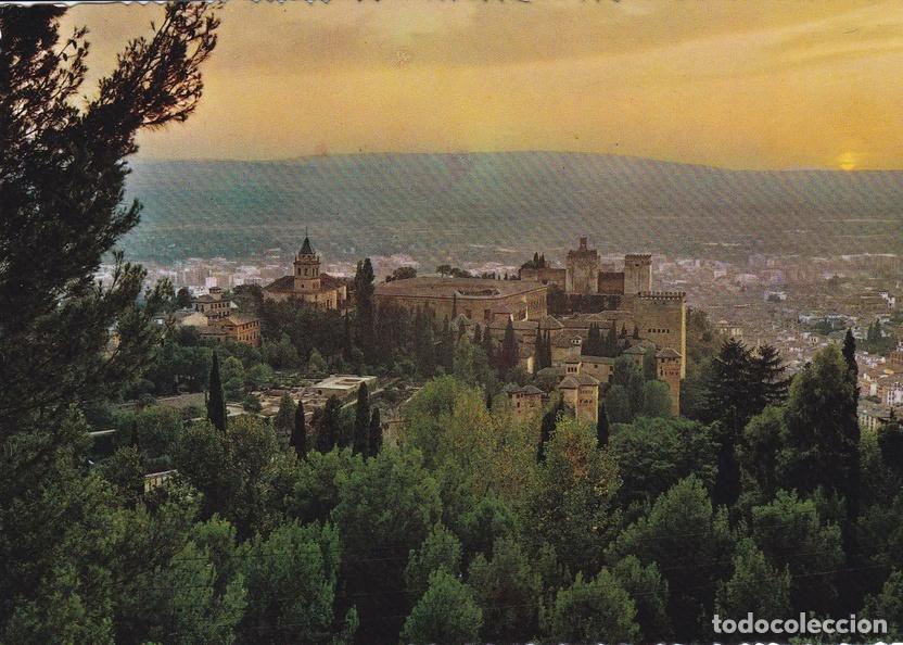 Postkarten: POSTAL B7049: GRANADA: PUESTA DE SOL - Varios