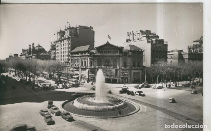 Cartoline: Postal 010488: Fuente Gran Via / Paseo de Gracia de Barcelona - Varios