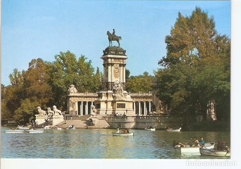 Cartoline: Postal 048791 : Madrid. Parque del Retiro - Varios