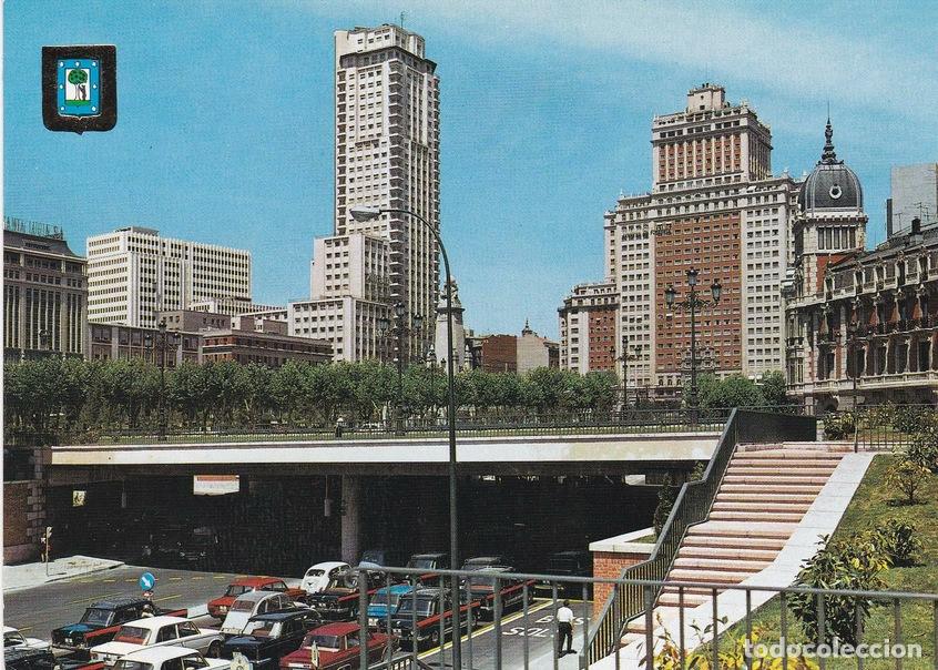 Postkarten: POSTAL B8373: MADRID: PLAZA ESPA&Ntilde;A - Varios