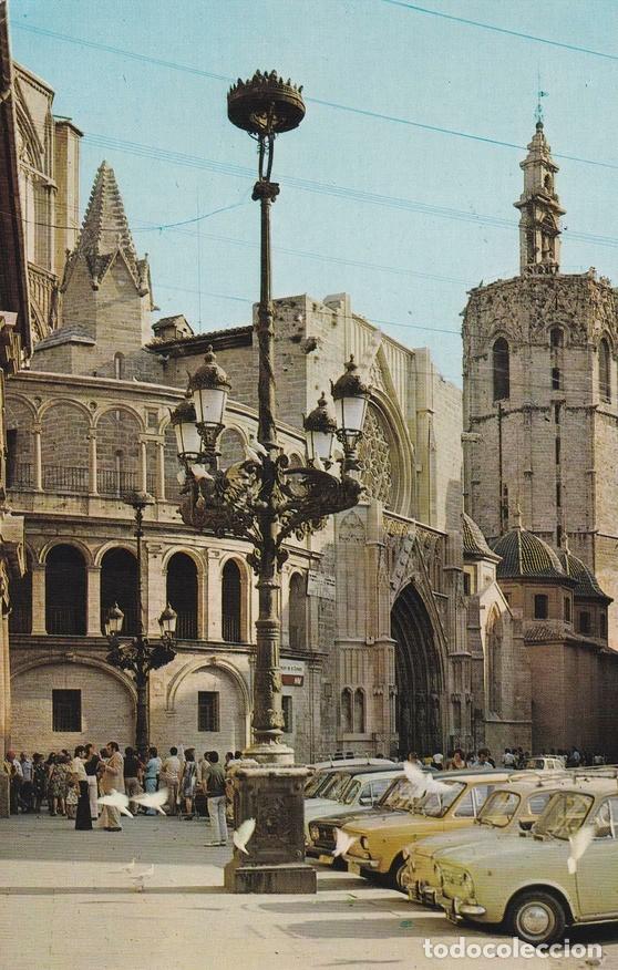 Cartes Postales: POSTAL B8388: VALENCIA: CATEDRAL DE LOS APOSTOLES - Varios