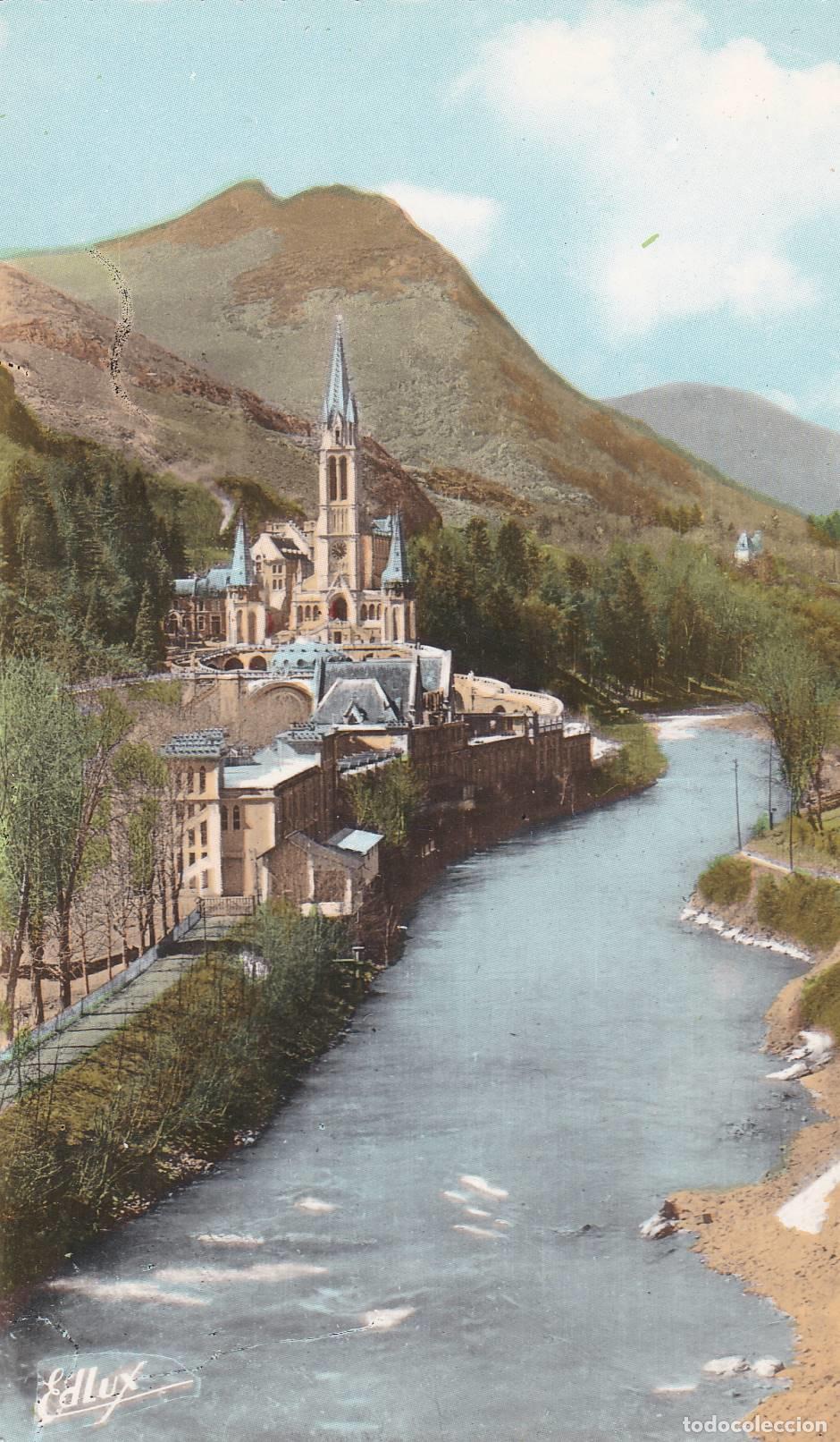 Postales: POSTAL B8449: LOURDES: LA BASILICA - Varios