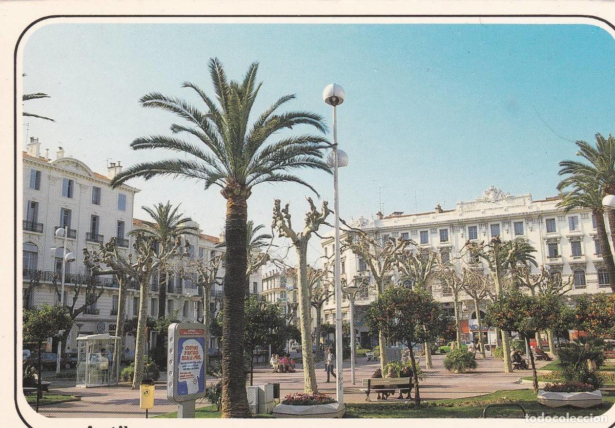 Postales: POSTAL B8916: ANTIBES: PLAZA DE GAULLE - Varios