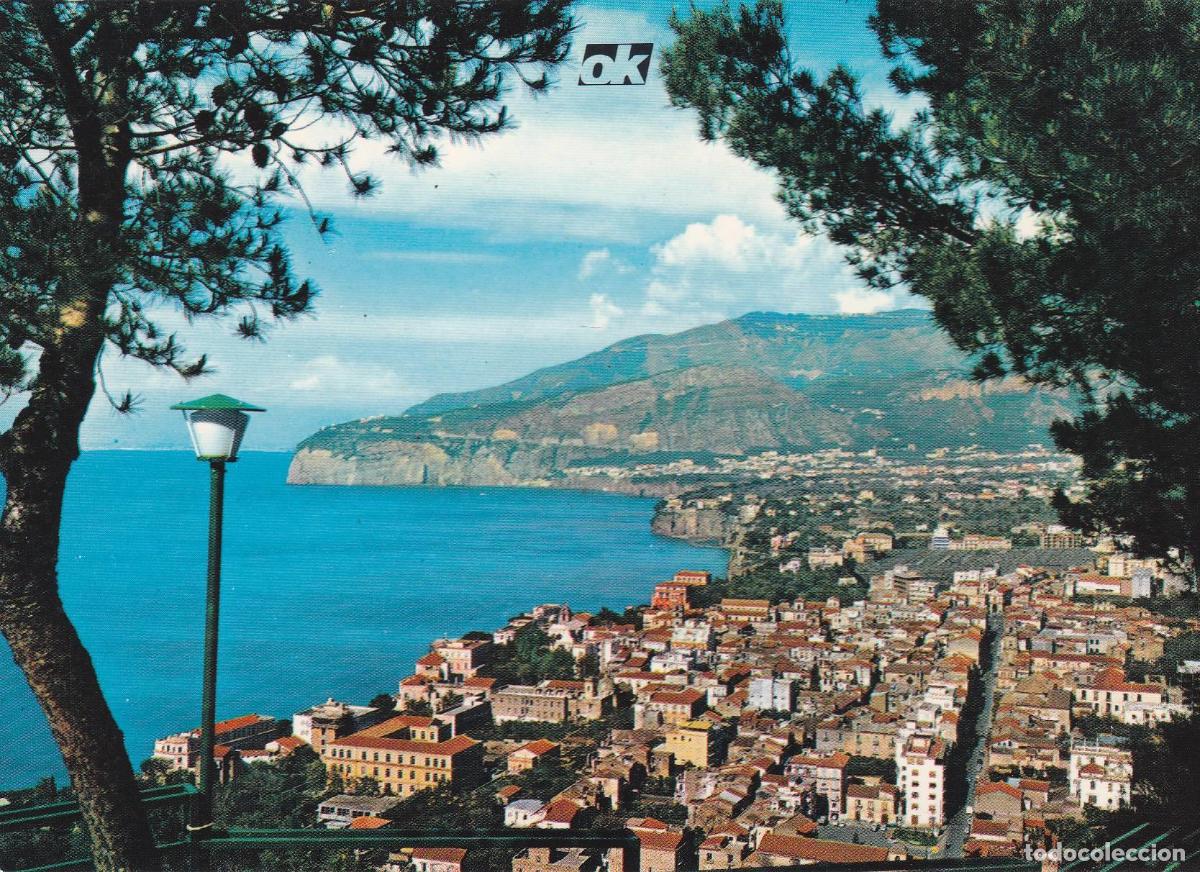 Postais: POSTAL B8975: SORRENTO: VISTA PANORAMICA - Varios